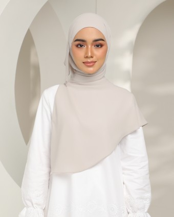 Reject Hari Instant - Ivory Brown (Chinstrap)