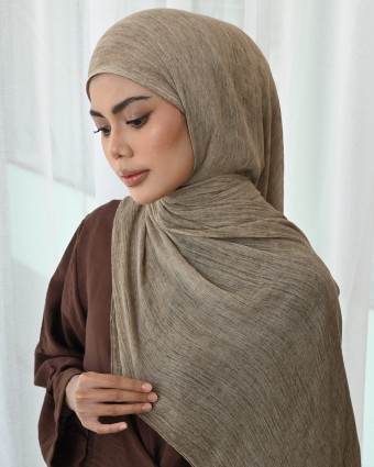 Aurra Shawl - Mocha Coffee