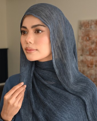 Aurra Shawl - Shadow Blue