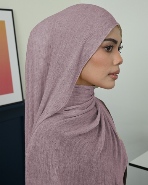 Aurra Shawl - Berry Crush