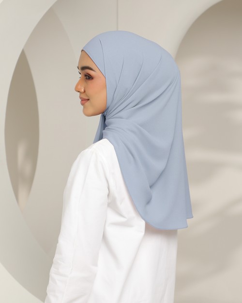 Hari - Cadet Blue  (Chinstrap)
