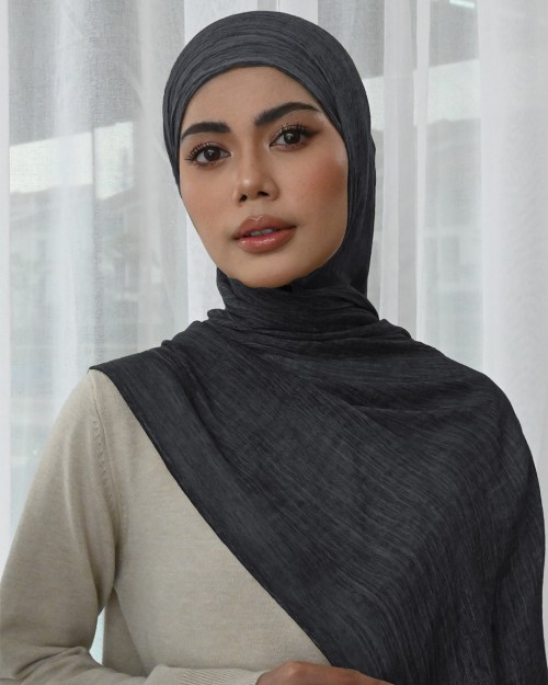 Aurra Shawl - Charcoal Black