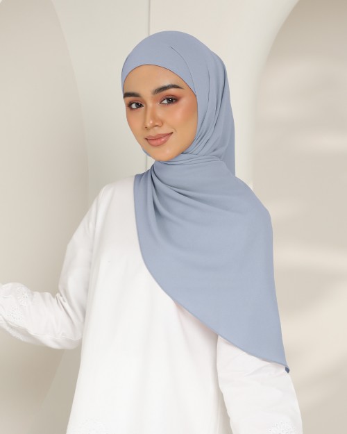 Hari - Cadet Blue  (Chinstrap)