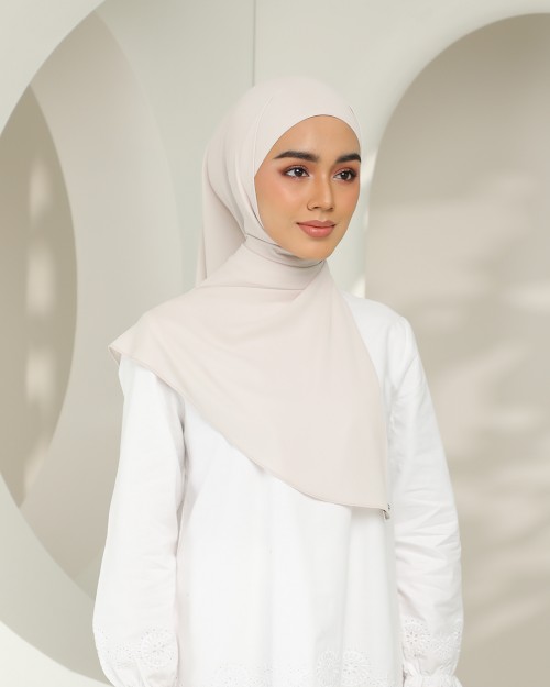 Reject Hari Instant - Cannoli Cream (Chinstrap)
