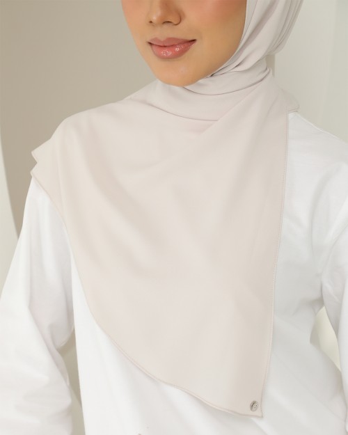 Reject Hari Instant - Cannoli Cream (Chinstrap)