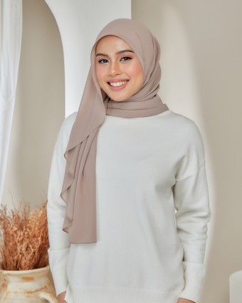 Flo Shawl - Mocha Mousse