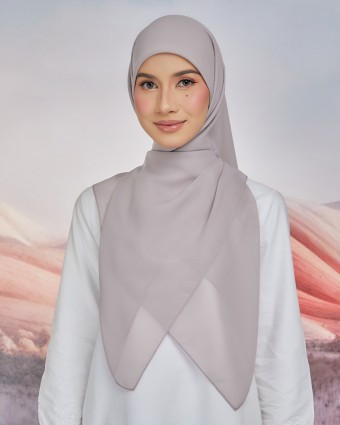 48 - SIMPLY TAUPE