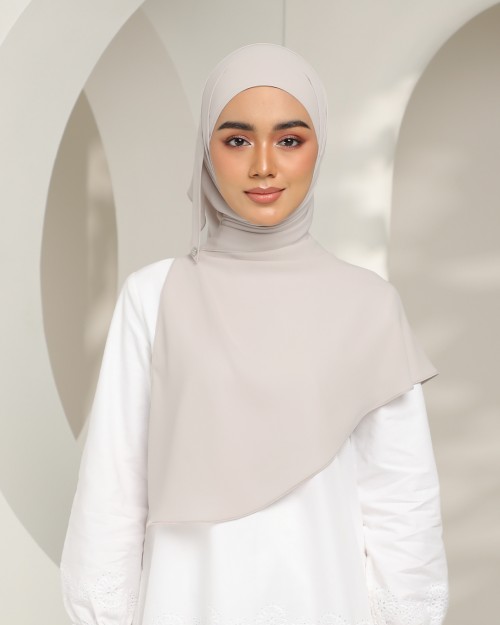 Hari - Vintage Beige (Chinstrap)