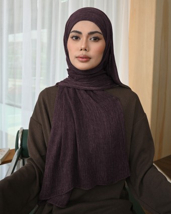 Aurra Shawl - Huckle Berry