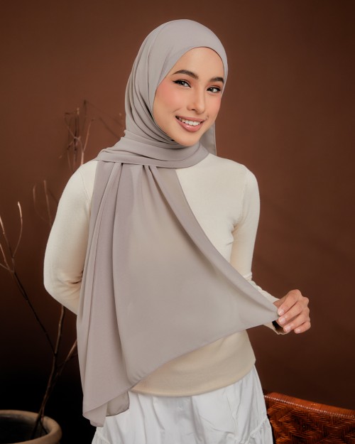 Willow Shawl - Swiss Chocolate