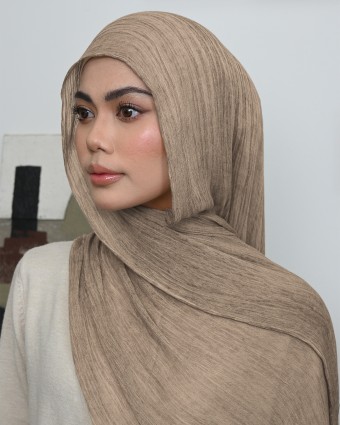 Aurra Shawl - Barley Brown