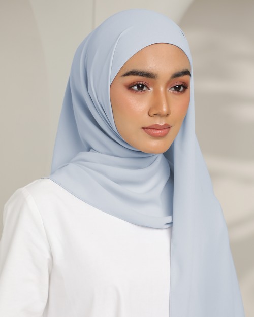 Hari - Pastel Blue (Chinstrap)