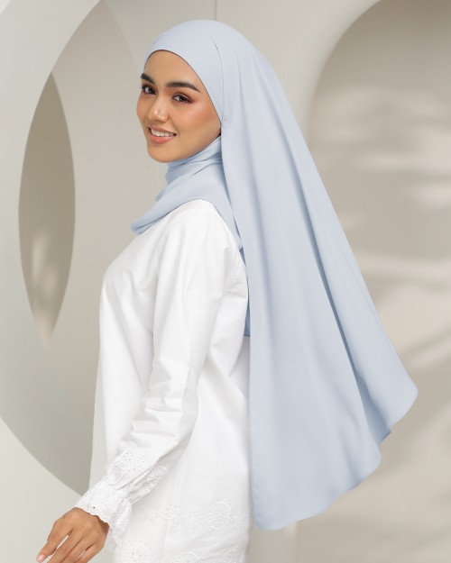 Hari - Pastel Blue (Chinstrap)