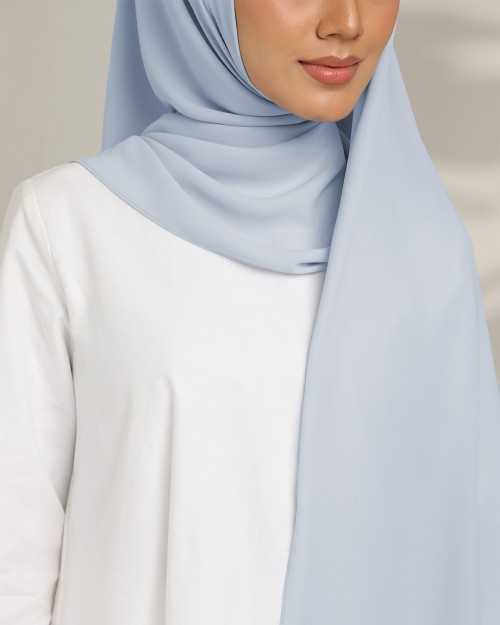 Hari - Pastel Blue (Chinstrap)