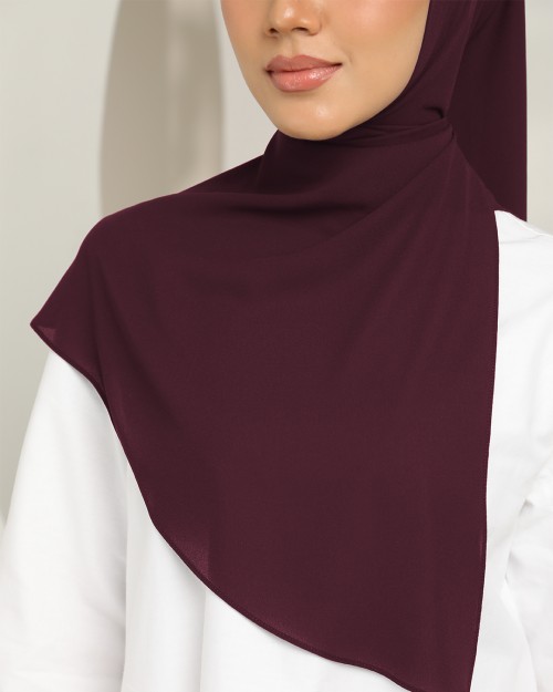 Hari - Rich Burgundy (Chinstrap)