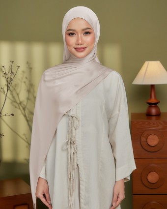 Suri - Hazel (Reject) Suri - Hazel (Reject)