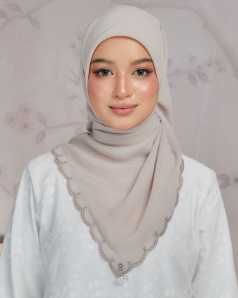 RONA SULAM - WARM LINEN (REJECT) RONA SULAM - WARM LINEN (REJECT)