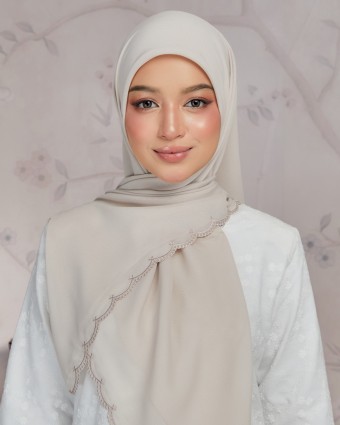 RONA SULAM - PORCELAIN (REJECT) RONA SULAM - PORCELAIN (REJECT)