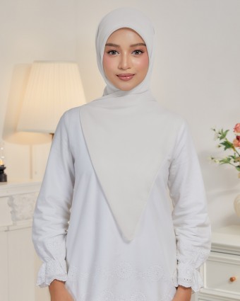 Aera - White Ivory (Reject) Aera - White Ivory (Reject)