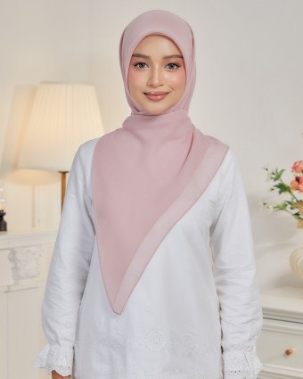 Aera - Camellia Pink (Reject) Aera - Camellia Pink (Reject)