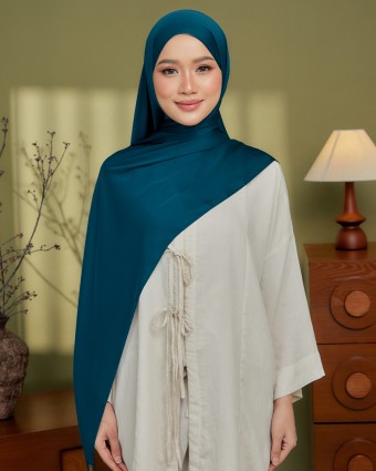 Suri - Teal Blue (Reject) Suri - Teal Blue (Reject)